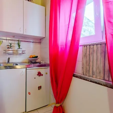 بيت ضيافة Silvana St سبليت